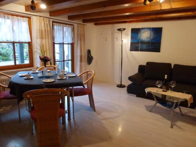 Ferienwohnung Holl-Horn Gaienhofen  Bagian luar foto